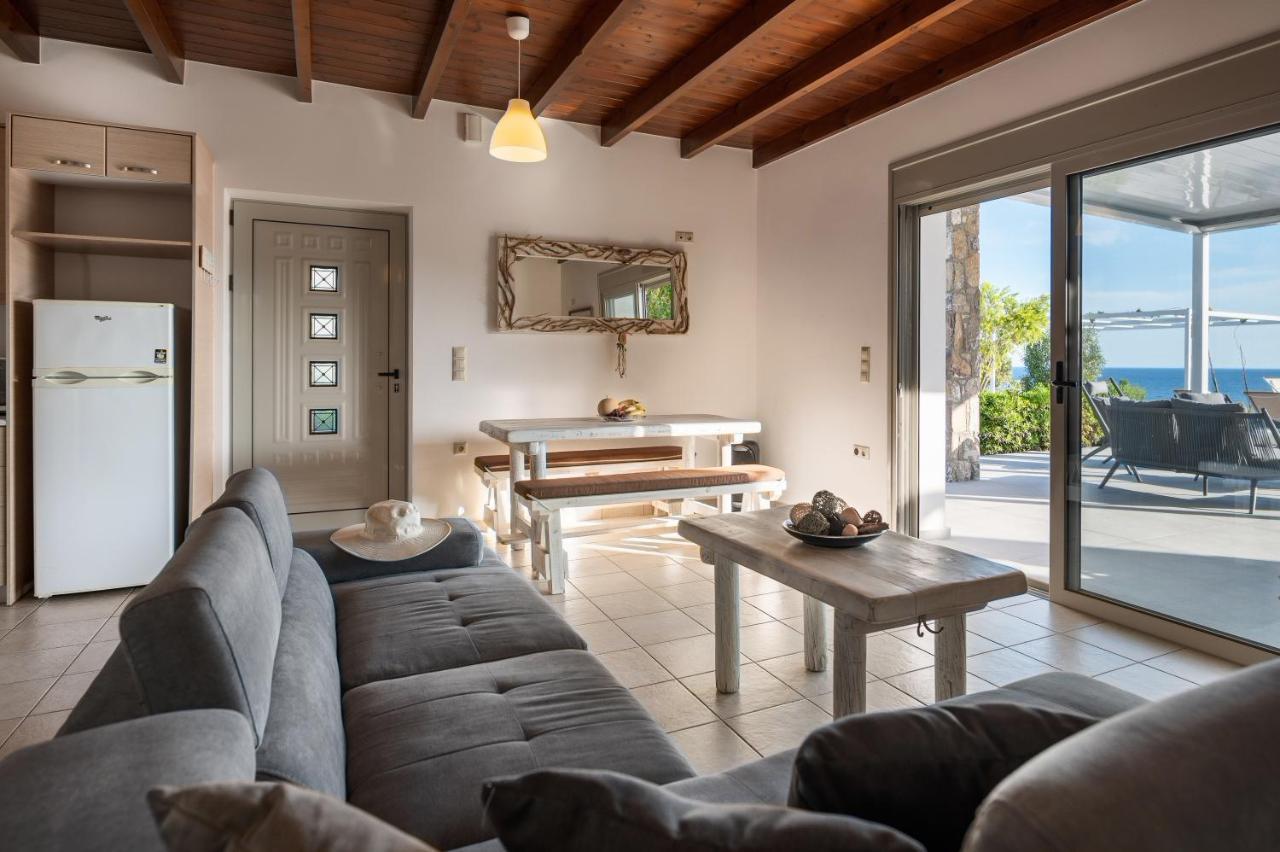 Achlia Beach Villa 외부 사진