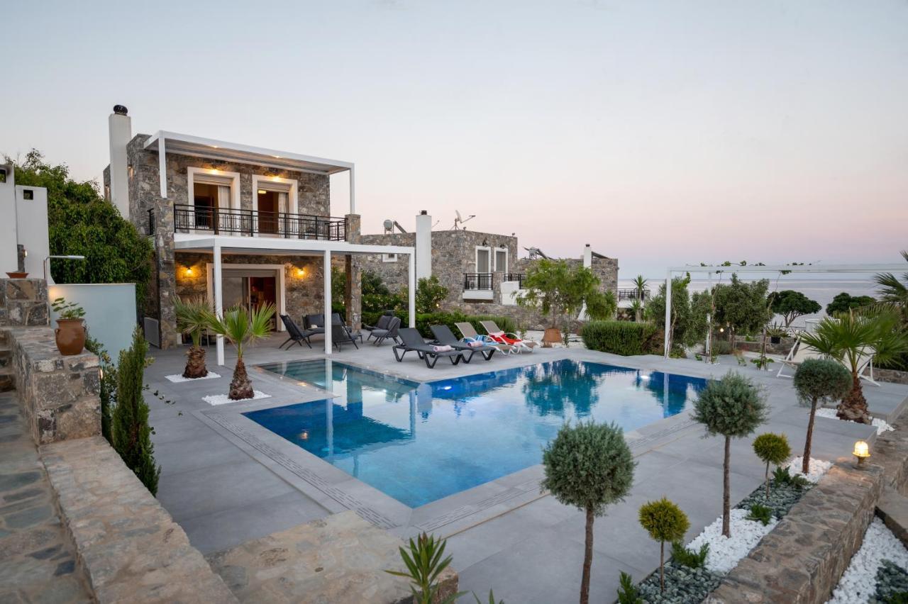 Achlia Beach Villa 외부 사진