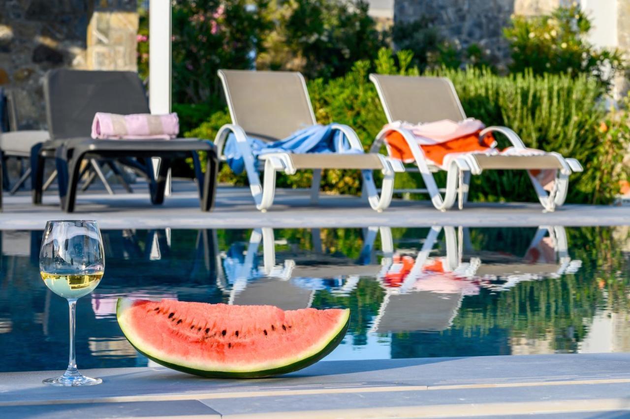 Achlia Beach Villa 외부 사진