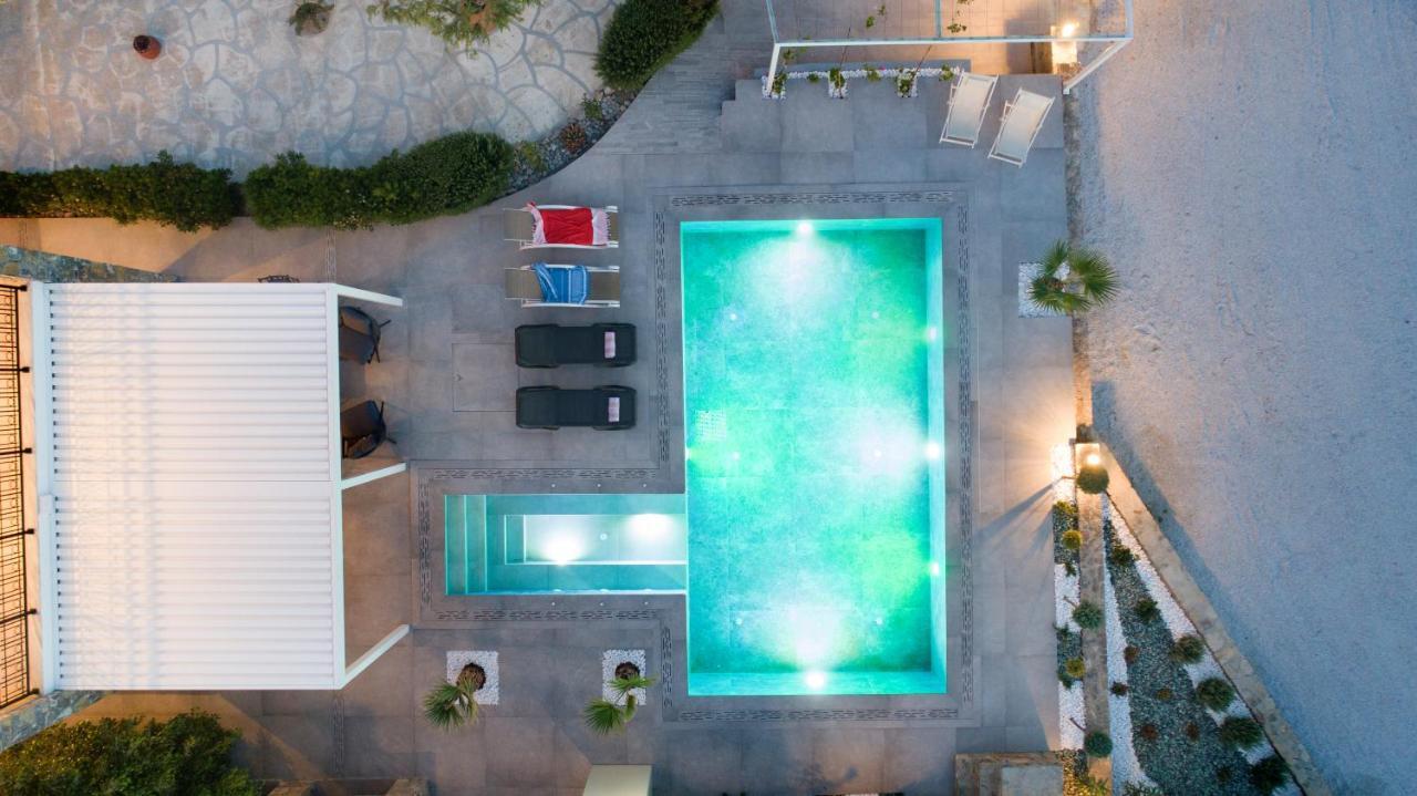 Achlia Beach Villa 외부 사진