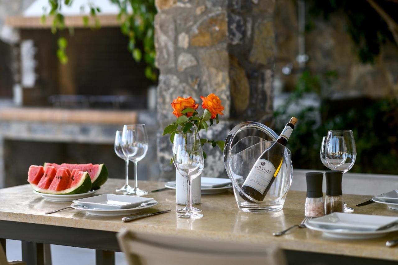 Achlia Beach Villa 외부 사진