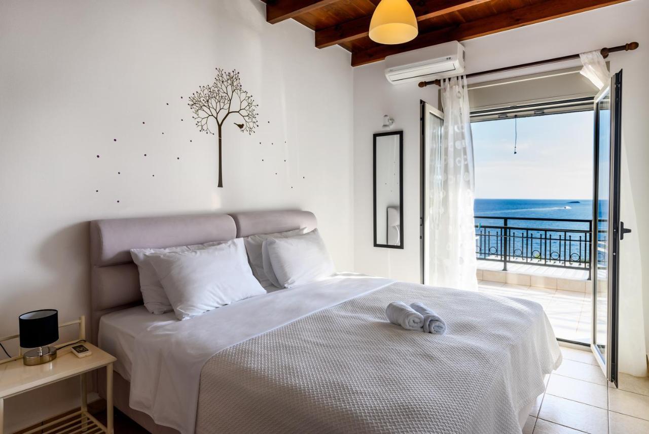 Achlia Beach Villa 외부 사진